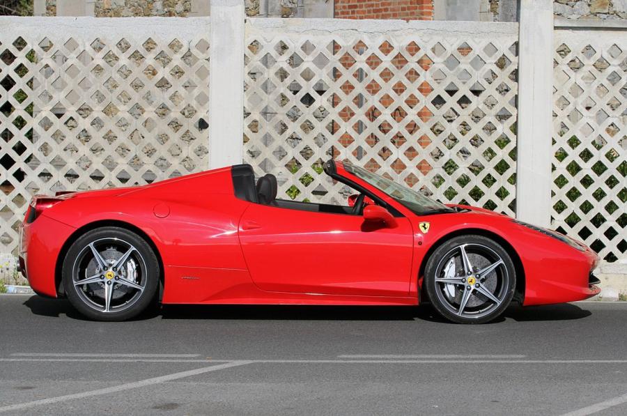  Ferrari 458 Spider 2012 года  (фото 97 из 136)